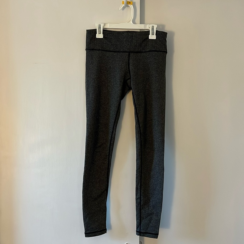 Danskin Mid-Rise Ankle Legging Size XS